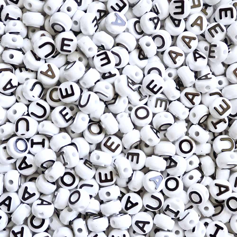 Plastic White Alphabet Vowel Beads, 10mm Round, (Horizontal), Random Mix, 350 beads