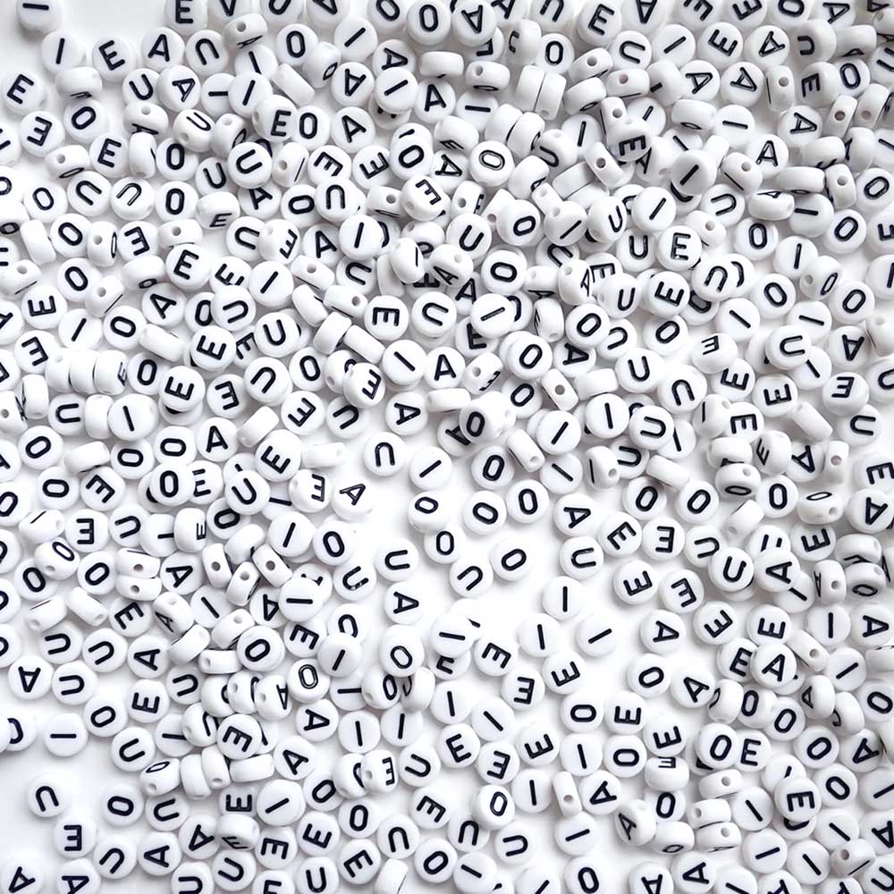 Plastic White Alphabet Vowel Beads, 7mm Round, (Horizontal), Random Mix, 500 beads