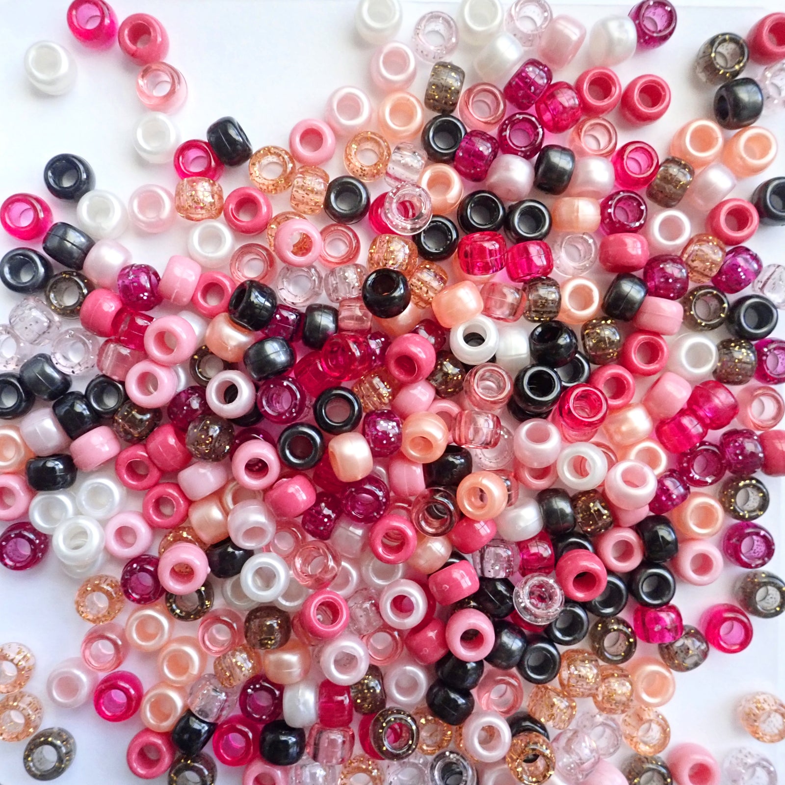 Midnight Rose Mix Plastic Pony Beads 6 x 9mm, 500 beads