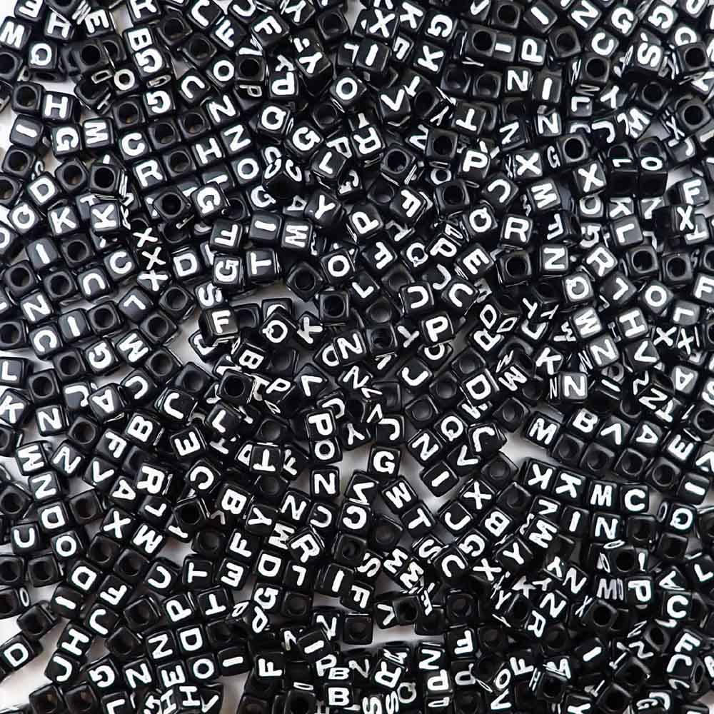 7mm plastic black cube alphabet letter beads
