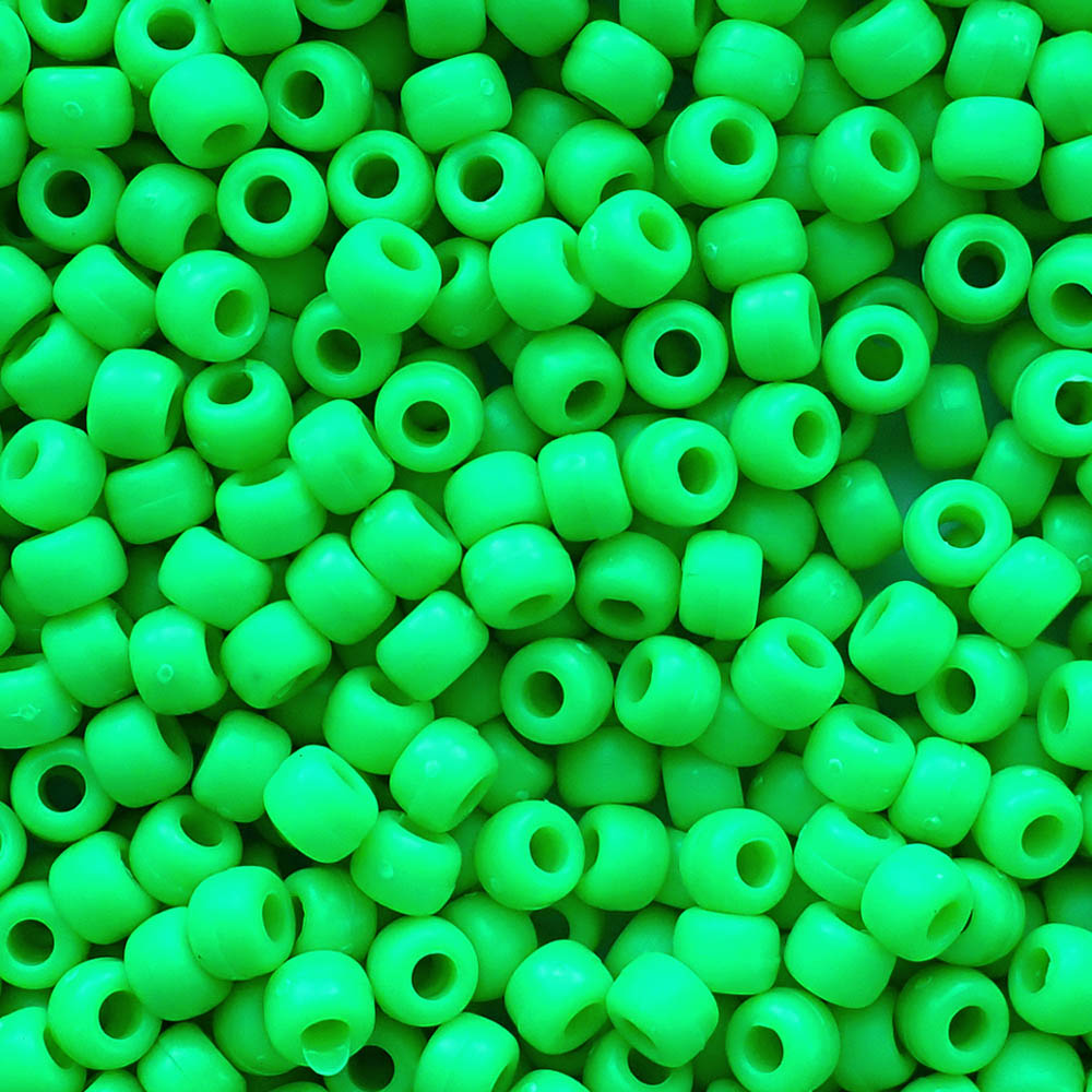 Matte Grasshopper Green Plastic Pony Beads 6 x 9mm, 500 beads