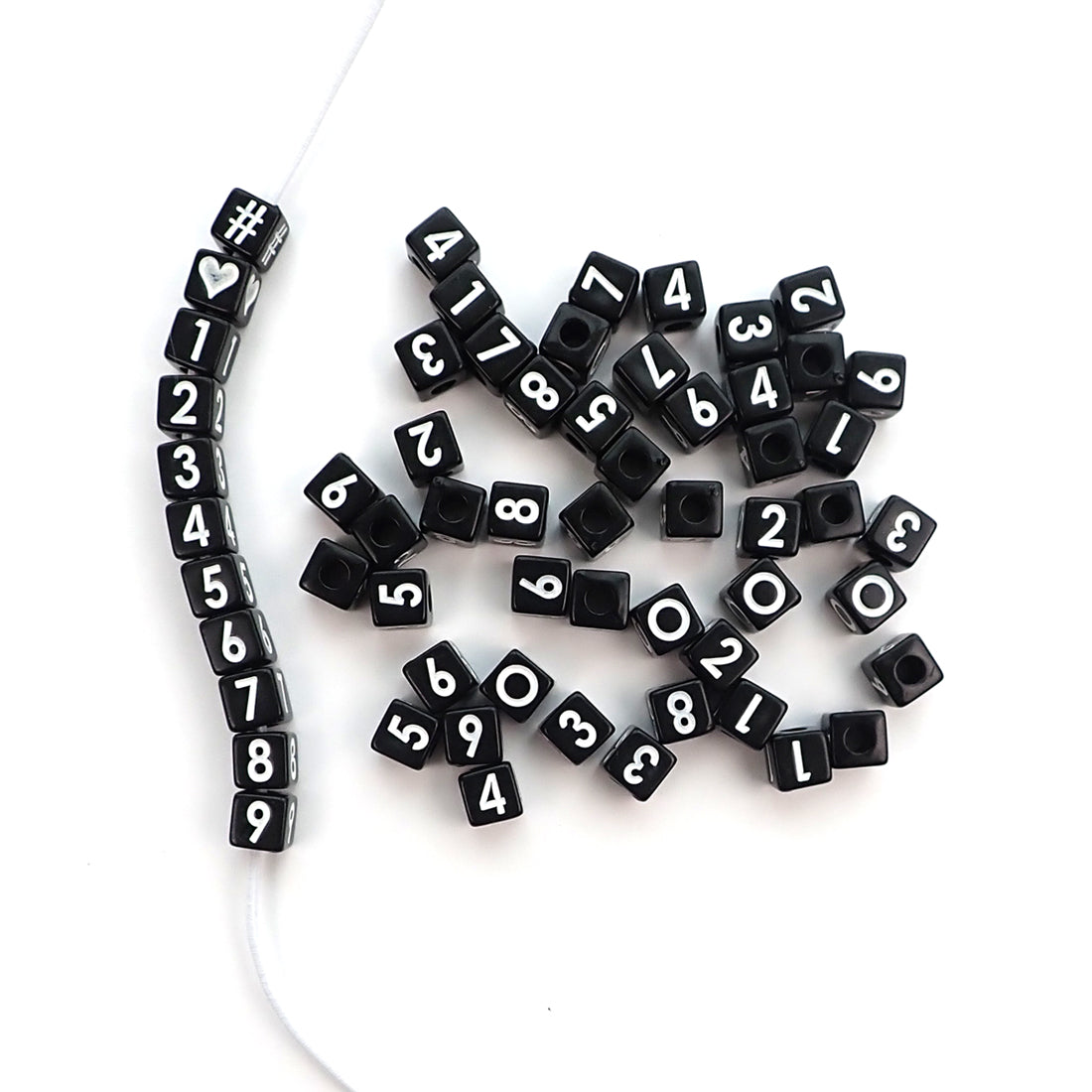 1690SV073BK – 10mm Number Beads – White / Black Letters – 1/4 Lb Value Pack