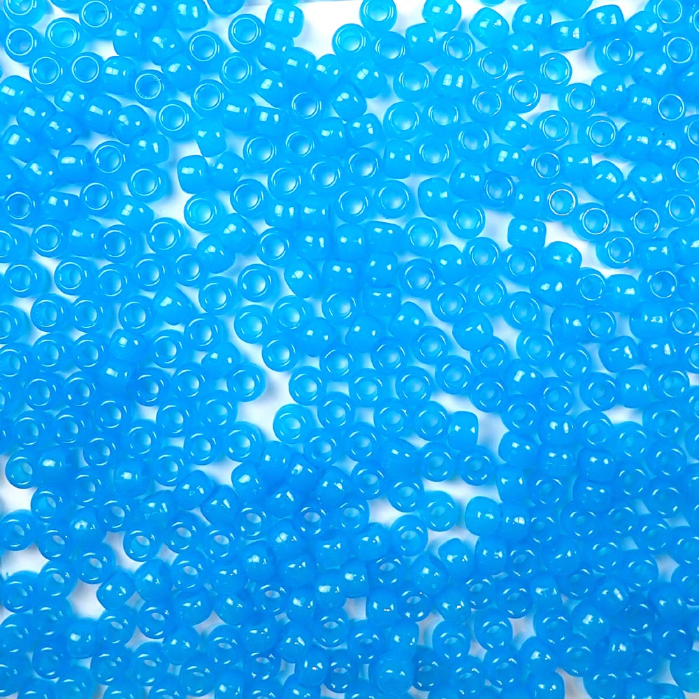 6 x 9mm plastic pony beads in blue glow