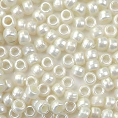 390 White Iridescent Pearlized Pony Beads 6 mm